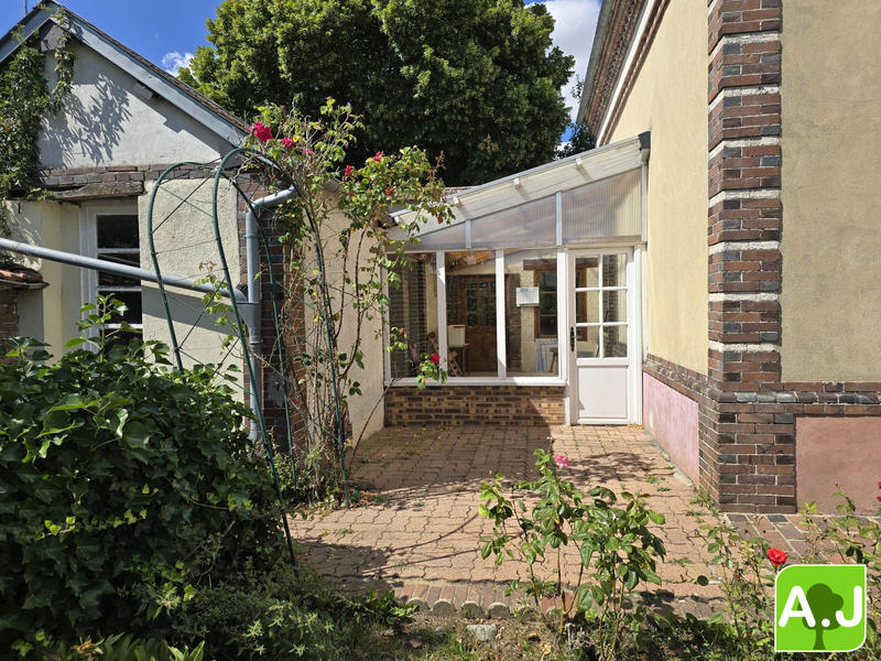 Maison - 88 m² - 4 pièces