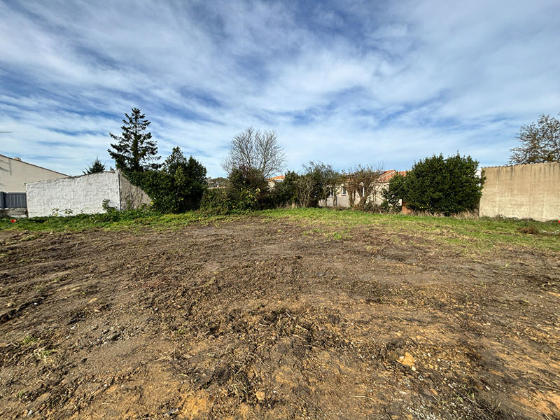 Terrain - 638 m²