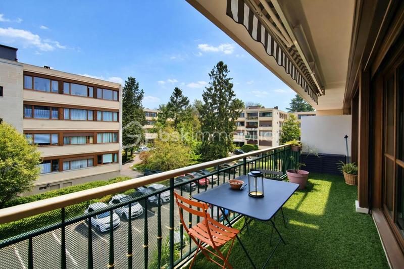 Appartement - 120 m² - 5 pièces