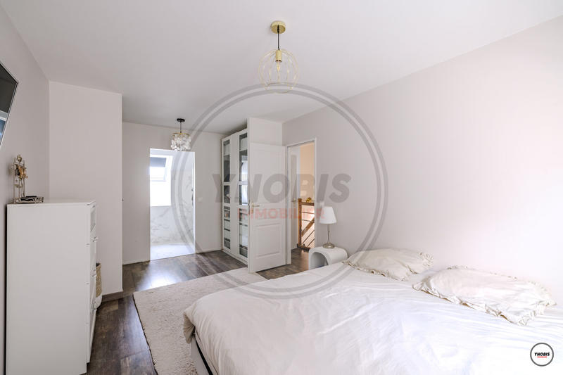 Maison - 134 m² - 5 pièces