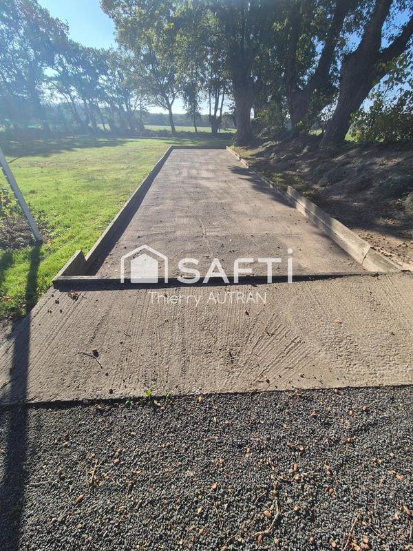 Maison - 178 m² - 8 pièces