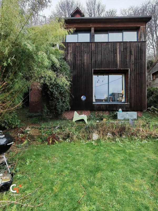 Maison - 134 m² - 8 pièces