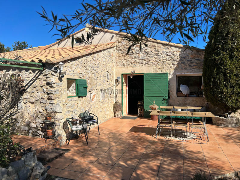 Maison - 219 m² - 8 pièces