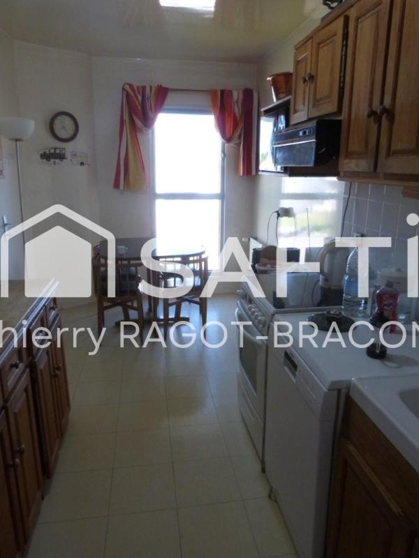 Appartement - 75 m² - 3 pièces