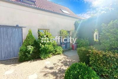 Maison - 224 m² - 7 pièces