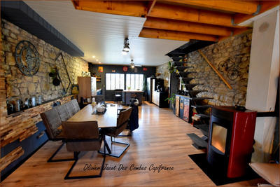 Maison - 122 m² - 5 pièces