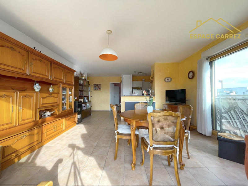 Appartement - 80 m² - 3 pièces