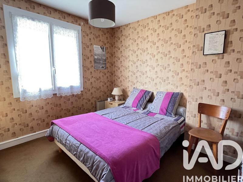 Maison - 95 m² - 5 pièces