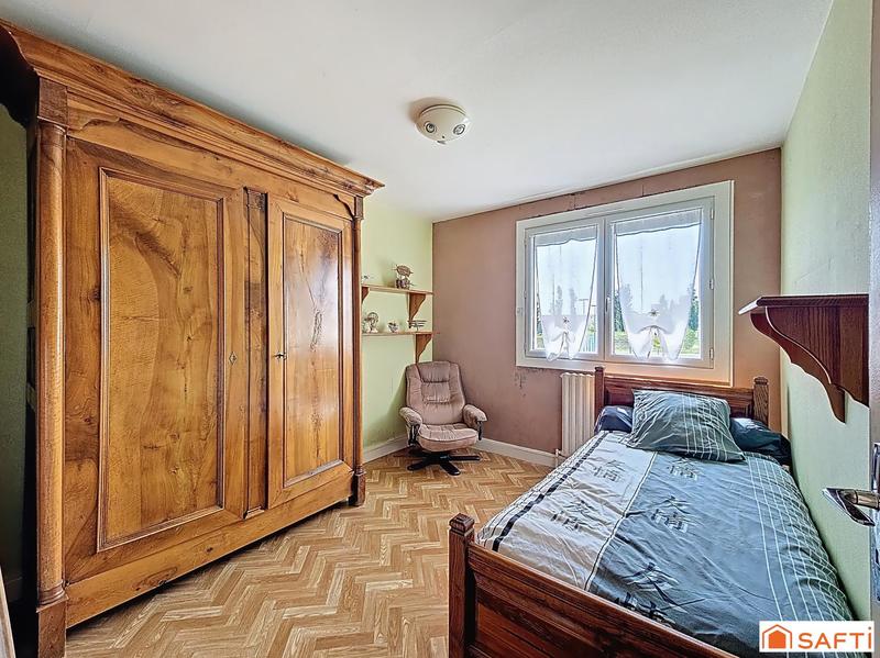 Maison - 136 m² - 7 pièces