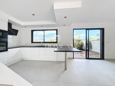 Villa - 84 m² - 4 pièces