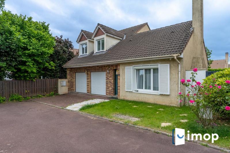 Maison - 141 m² - 5 pièces