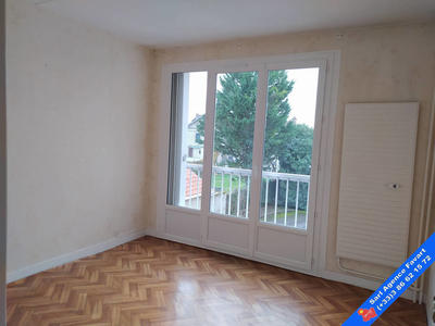 Appartement - 86 m² - 4 pièces