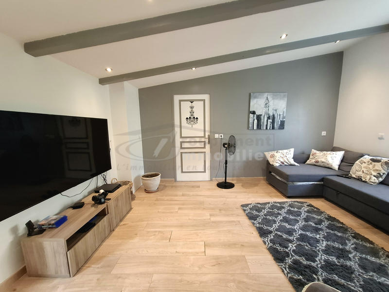 Maison - 174 m² - 8 pièces