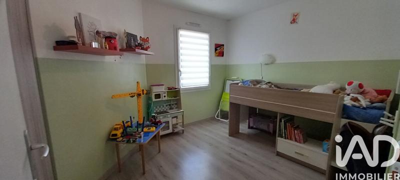 Maison - 90 m² - 5 pièces