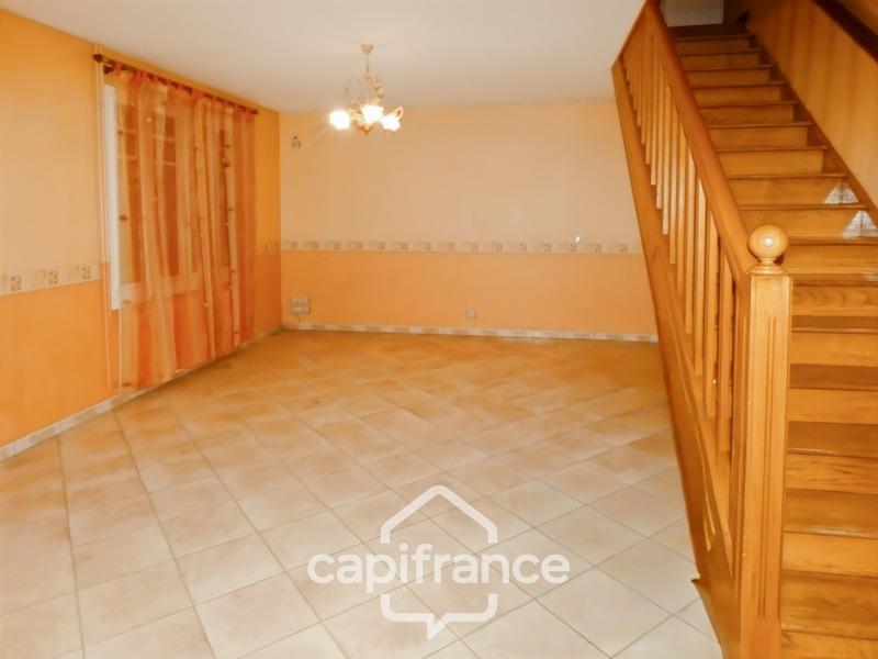 Maison - 199 m² - 9 pièces