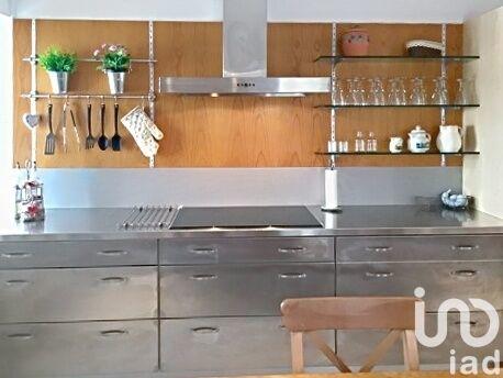 Maison de village - 570 m² - 15 pièces