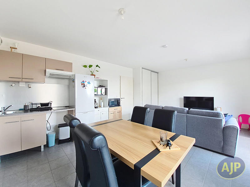 Appartement - 50 m² - 2 pièces