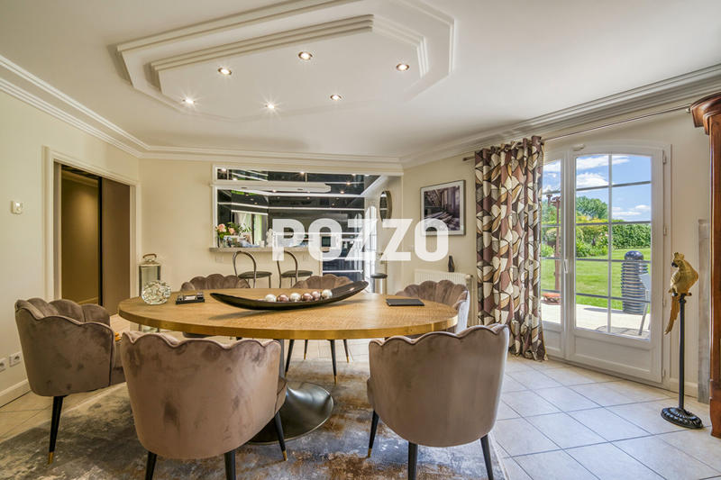 Maison - 157 m² - 6 pièces