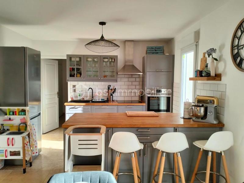 Maison - 135 m² - 6 pièces