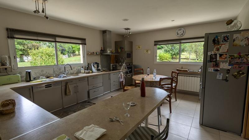 Maison - 176 m² - 5 pièces