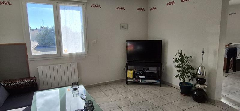 Maison - 252 m² - 12 pièces