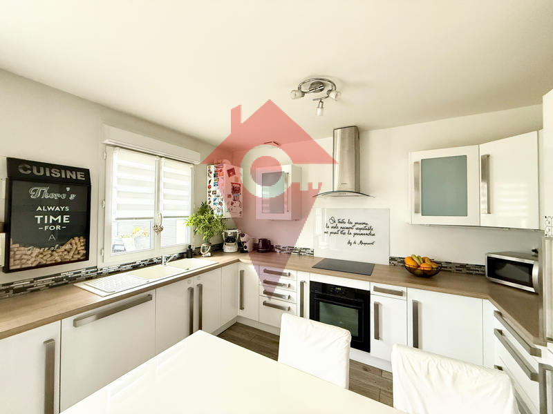 Appartement - 94 m² - 4 pièces