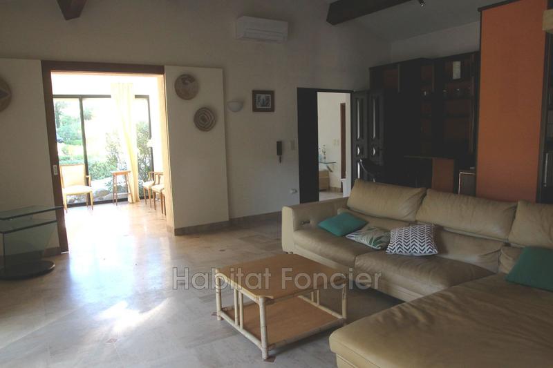 Mas - 170 m² - 6 pièces