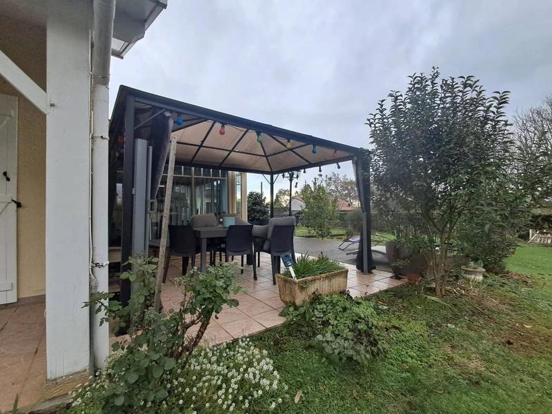 Maison - 158 m² - 6 pièces