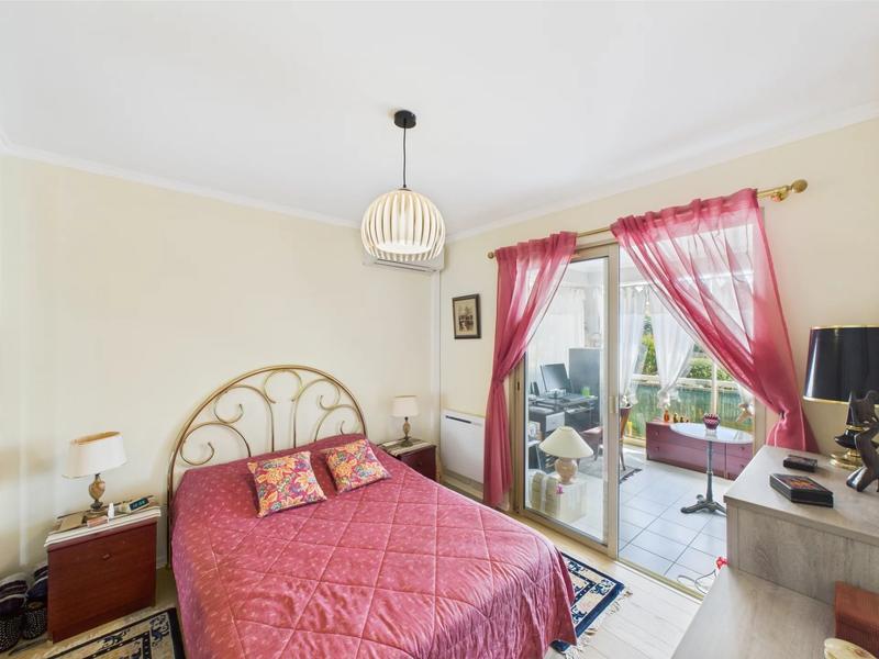 Appartement - 76 m² - 4 pièces