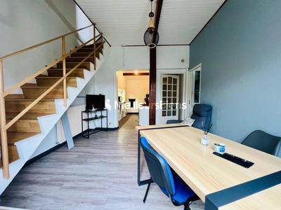 Maison de ville - 80 m² - 5 pièces