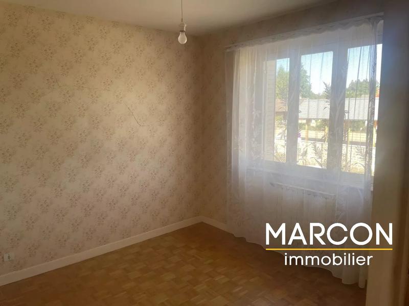 Maison - 104 m² - 6 pièces