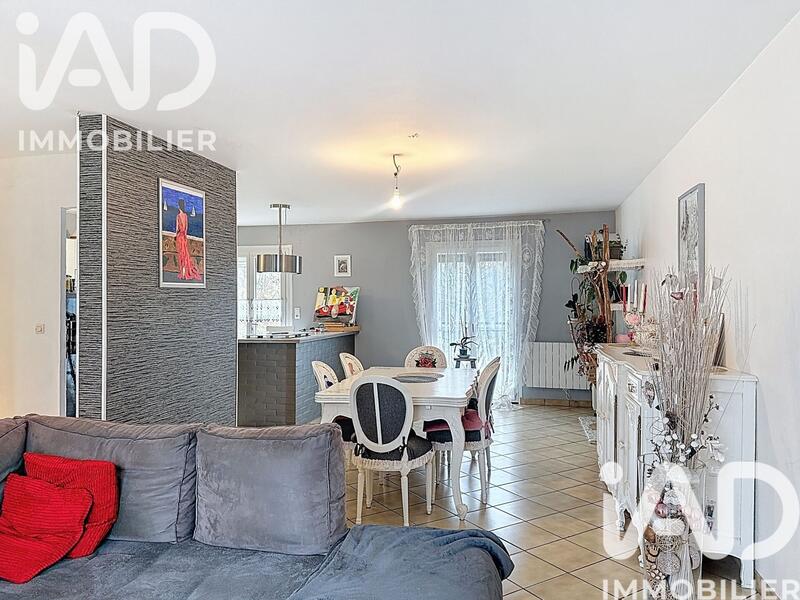 Maison - 84 m² - 5 pièces