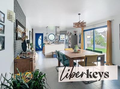 Maison - 146 m² - 6 pièces