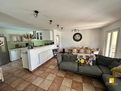 Maison - 106 m² - 5 pièces