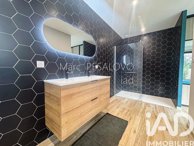 Maison - 126 m² - 4 pièces