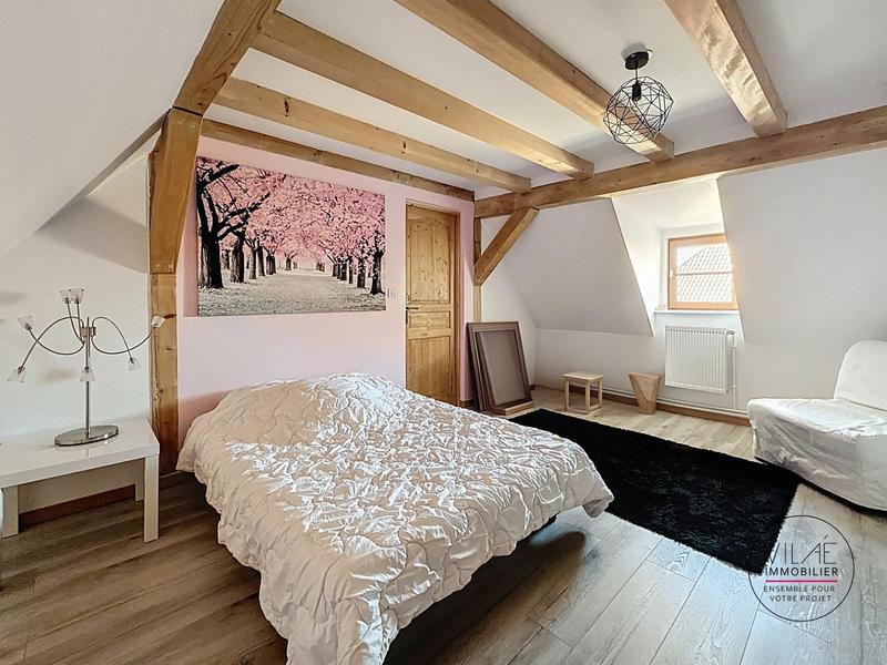 Maison - 209 m² - 8 pièces