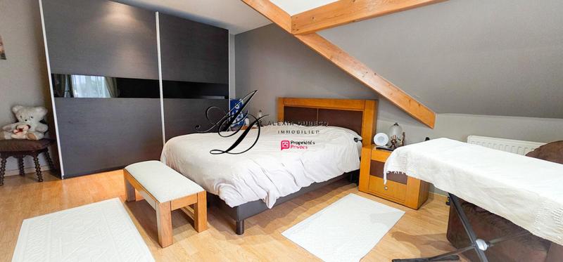 Maison - 144 m² - 7 pièces