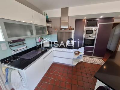 Maison - 128 m² - 6 pièces