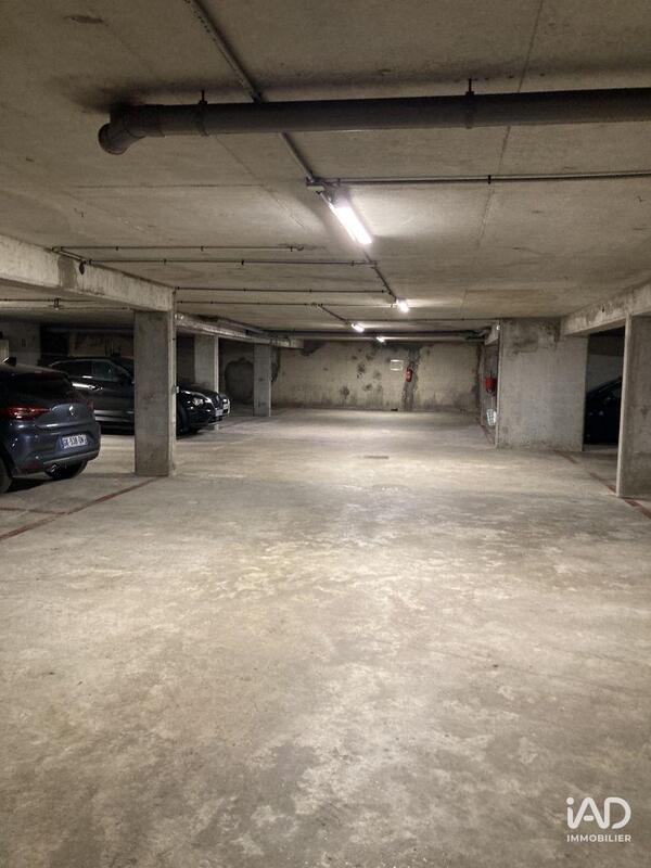 Parking - 12 m²