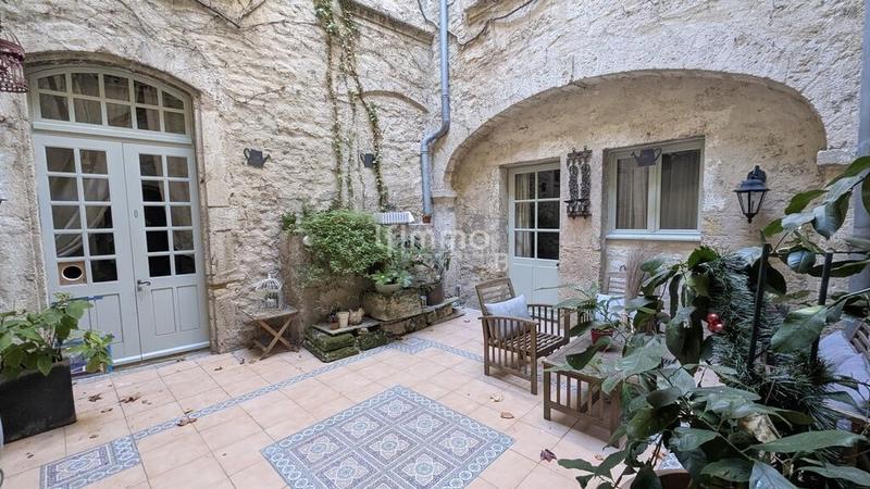 Hôtel particulier - 374 m² - 10 pièces