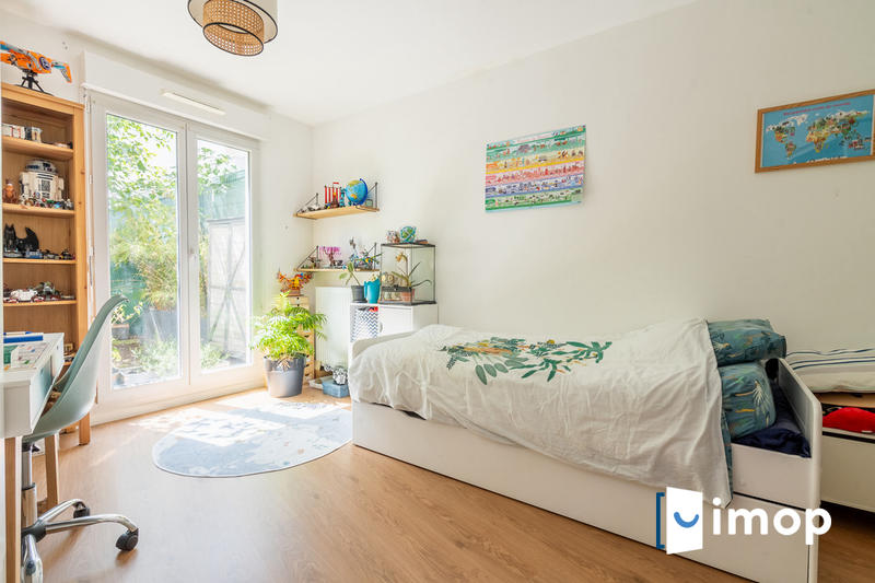 Appartement - 85 m² - 4 pièces