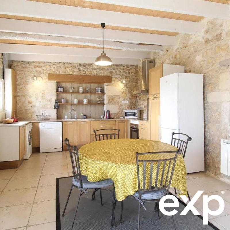 Maison - 594 m² - 15 pièces