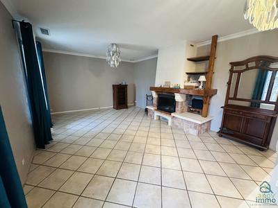 Maison - 172 m² - 8 pièces