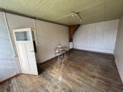 Maison traditionnelle - 203 m² - 10 pièces