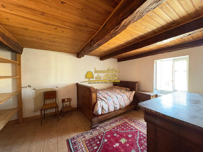 Maison - 140 m² - 7 pièces