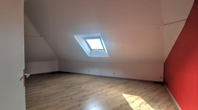 Maison - 196 m² - 8 pièces