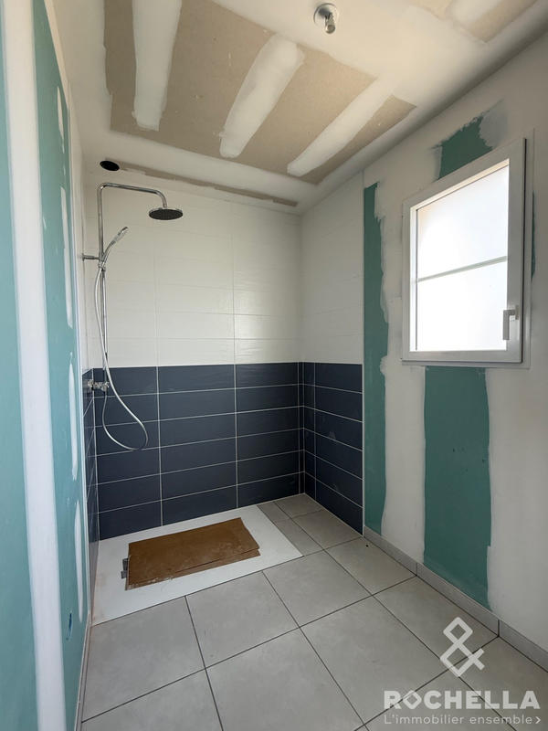 Maison traditionnelle - 148 m² - 5 pièces