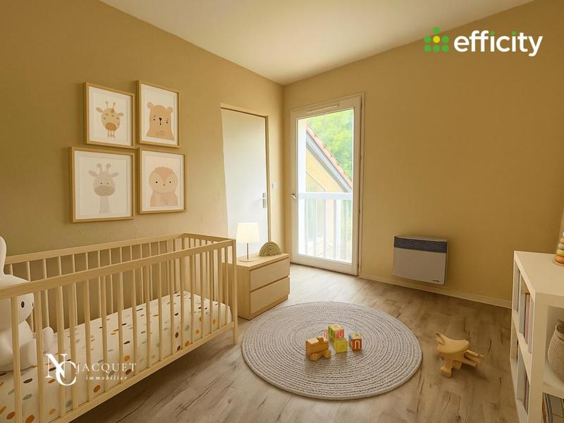 Maison - 88 m² - 4 pièces