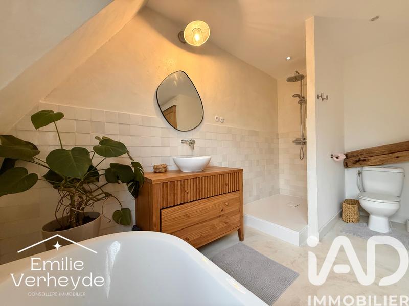 Maison - 93 m² - 5 pièces