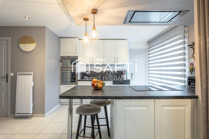 Maison - 140 m² - 7 pièces